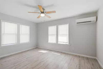 1008 Studewood Street, Houston, TX 77008 - Photo 9