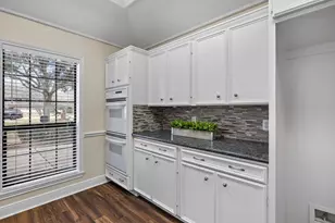 1400 Oak Hollow Dr, Dickinson, TX 77539 - Photo 11