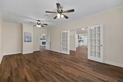 1400 Oak Hollow Drive, Dickinson, TX 77539 - Photo 25