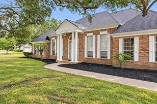 32719 Weybridge St, Fulshear, TX 77441 - Photo 3
