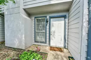 5917 Fairdale Ln, Houston, TX 77057 - Photo 3