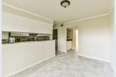 5917 Fairdale Lane #10, Houston, TX 77057 - Photo 15