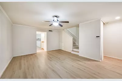 5917 Fairdale Lane #10, Houston, TX 77057 - Photo 5