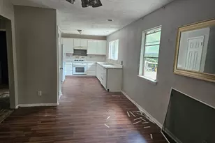 916 Brook Forest Dr, Conroe, TX 77385 - Photo 15