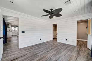 1090 A Williams Ln, Kemah, TX 77565 - Photo 11