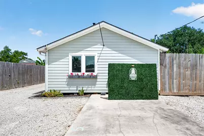 1090 A Williams Ln, Kemah, TX 77565 - Photo 27