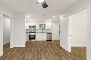 6618 Hartwick Rd, Houston, TX 77016 - Photo 5