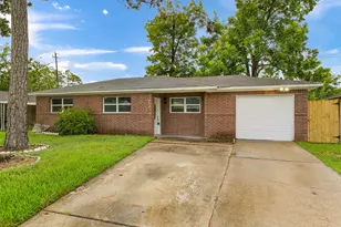 6618 Hartwick Rd, Houston, TX 77016 - Photo 1