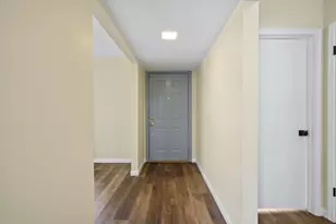4910 Teton St, Houston, TX 77033 - Photo 5