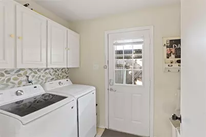 738 Thicket Lane, Houston, TX 77079 - Photo 17