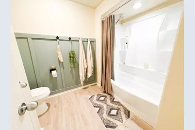 738 Thicket Lane, Houston, TX 77079 - Photo 13