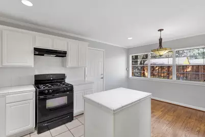 4750 Sanford Road, Houston, TX 77035 - Photo 7