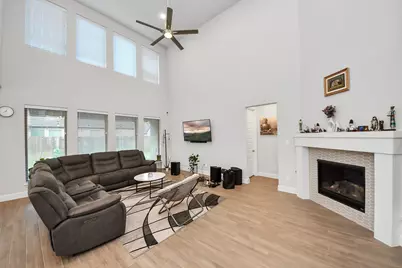 5506 Onyx Falls Drive, Richmond, TX 77469 - Photo 19