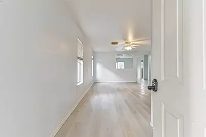 3107 Maryfield Lane, Pearland, TX 77581 - Photo 5