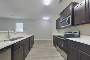 2055 Sweet Lilac Dr, Houston, TX 77090 - Photo 5