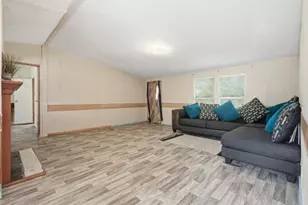 910 County Road 3556, Cleveland, TX 77327 - Photo 5