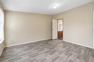 910 County Road 3556, Cleveland, TX 77327 - Photo 9