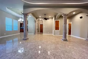 6030 Queen's Ct, Orange, TX 77630 - Photo 3