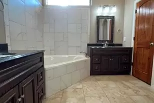 6030 Queen's Ct, Orange, TX 77630 - Photo 13