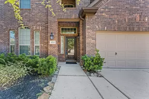 11710 E Streamertail Cir, Cypress, TX 77433 - Photo 3