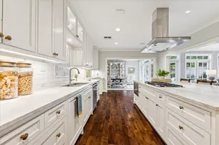 28 E Broad Oaks Dr, Houston, TX 77056 - Photo 15