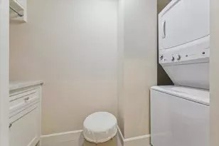 28 E Broad Oaks Dr, Houston, TX 77056 - Photo 33
