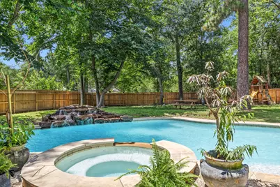 129 N Rainbow Ridge Circle, The Woodlands, TX 77381 - Photo 39