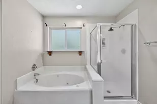 129 N Rainbow Ridge Cir, The Woodlands, TX 77381 - Photo 27