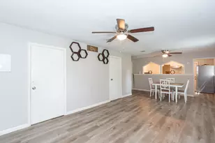 402 W Camp St, Brazoria, TX 77422 - Photo 7