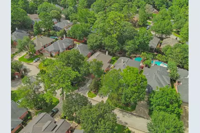 58 W Sienna Place, The Woodlands, TX 77382 - Photo 23