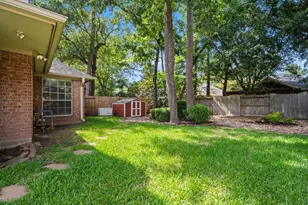 58 W Sienna Pl, The Woodlands, TX 77382 - Photo 17