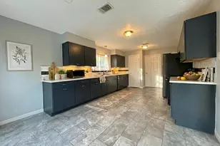 22915 River Birch Dr, Tomball, TX 77375 - Photo 9