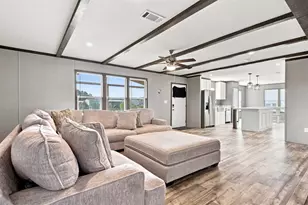 421 Bower Ln, Conroe, TX 77303 - Photo 35