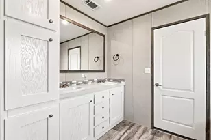 421 Bower Ln, Conroe, TX 77303 - Photo 23