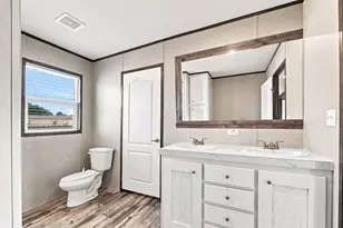 421 Bower Ln, Conroe, TX 77303 - Photo 17