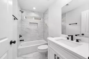 783 Fortune St, Houston, TX 77088 - Photo 27