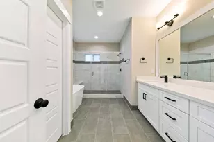 5214 Pinemont Creek Ln, Houston, TX 77018 - Photo 21