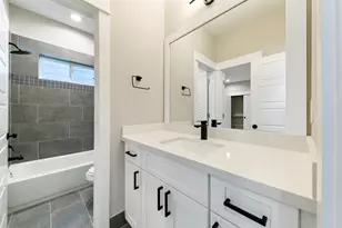 5214 Pinemont Creek Ln, Houston, TX 77018 - Photo 29