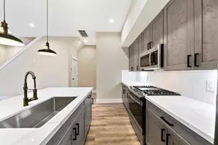 5214 Pinemont Creek Ln, Houston, TX 77018 - Photo 13