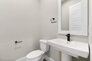 5214 Pinemont Creek Ln, Houston, TX 77018 - Photo 15