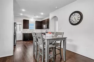 9830 Yanet Grove Ln, Houston, TX 77044 - Photo 7
