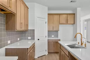 24226 Dewey Trl, Magnolia, TX 77355 - Photo 7