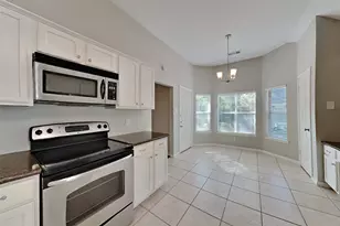 9331 Charter Pine St, Houston, TX 77070 - Photo 5