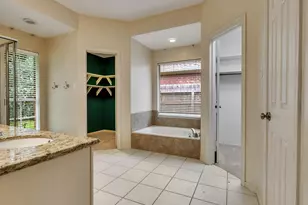 14342 Fair Knoll Way, Houston, TX 77062 - Photo 23