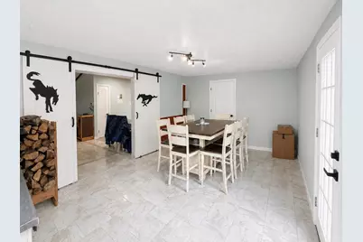 5815 Scenic Drive, Beaumont, TX 77713 - Photo 9