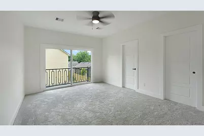 1313 Knight Sret Street #2, Houston, TX 77022 - Photo 5