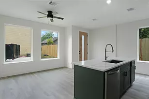 1313 Knight Sret St, Houston, TX 77022 - Photo 3
