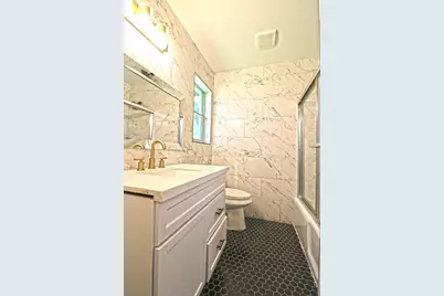 9211 Blankenship Drive, Houston, TX 77080 - Photo 15