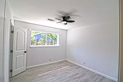 9211 Blankenship Drive, Houston, TX 77080 - Photo 13