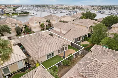 316 Harborside Circle, League City, TX 77565 - Photo 3